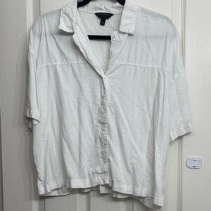 Banana Republic White Short-Sleeve Linen Button-Down Shirt